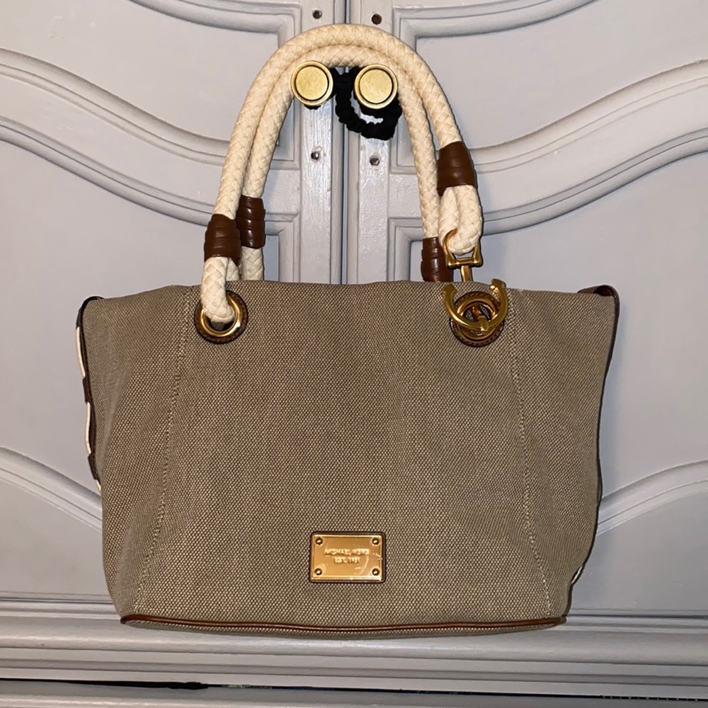 MICHAEL KORS Marina Natural Anchor
Rope Medium Canvas Grab Bag/Tote
